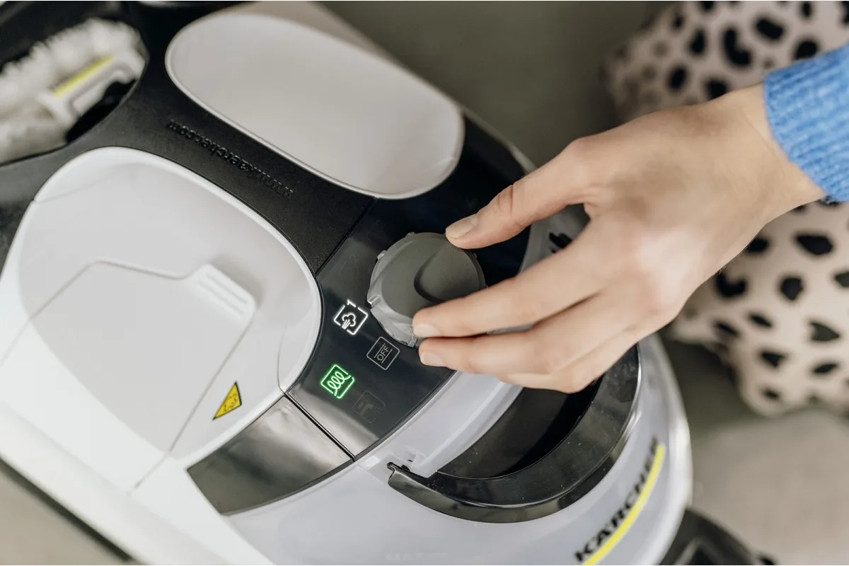 Пароочисник Karcher 2250Вт 1,5л 4,2Бар білий