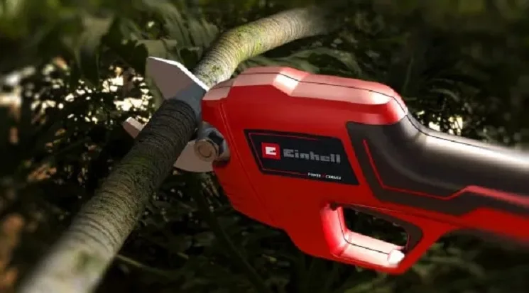 Акумуляторний секатор Einhell GE-LS 18 Li-Solo 18В PXC для гілок до 28 мм, вага 0.9 кг, без батареї та зарядного пристрою.