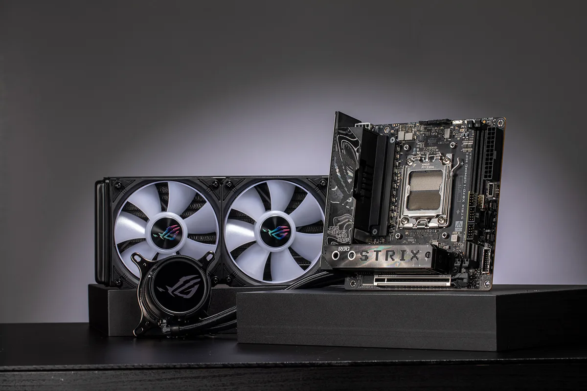 Материнская плата ASUS ROG STRIX X870-I GAMING WIFI sAM5 X870 2xDDR5 M.2 HDMI Wi-Fi BT mITX