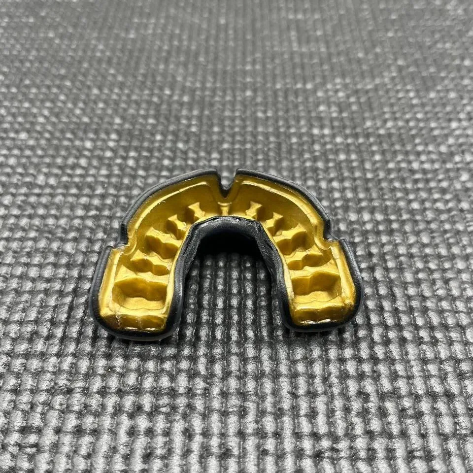 Капа OPRO Dental Grade однощелепна 11+ Чорна/Зелена