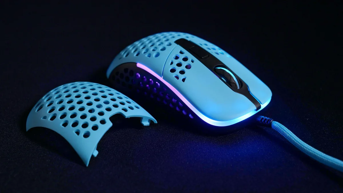 Миша Xtrfy M42, USB-A, RGB, Miami Blue
