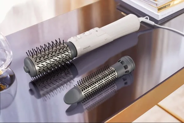 Фен-щітка Philips 7000 Series, 1000Вт, 3 режиму, іонізація, керамічне покриття, турмалін, білий.