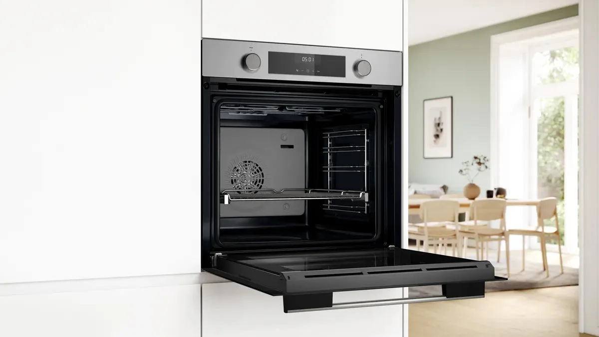 Духова шафа Bosch електрична 76л нержавіюча сталь клас A конвекція