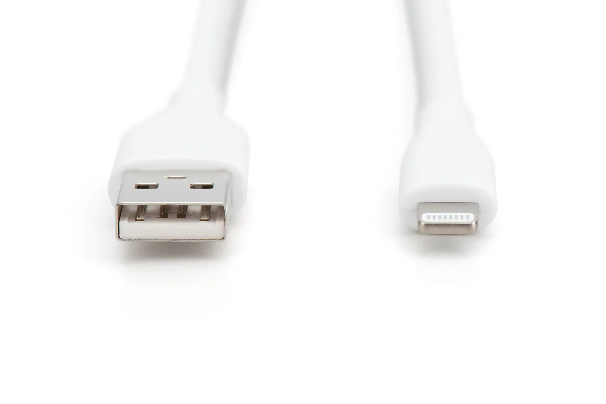 Кабель DIGITUS USB-A > Lightning заряджання/синхронізації, USB 2.0, 12W, силіконовий, 1м, білий