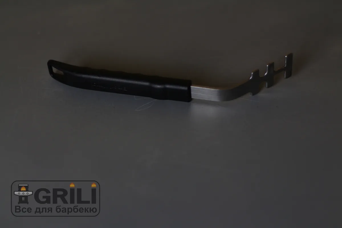 Съемник решетки Broil King нержавеющая сталь 27 5х5х4 8 см металл черный