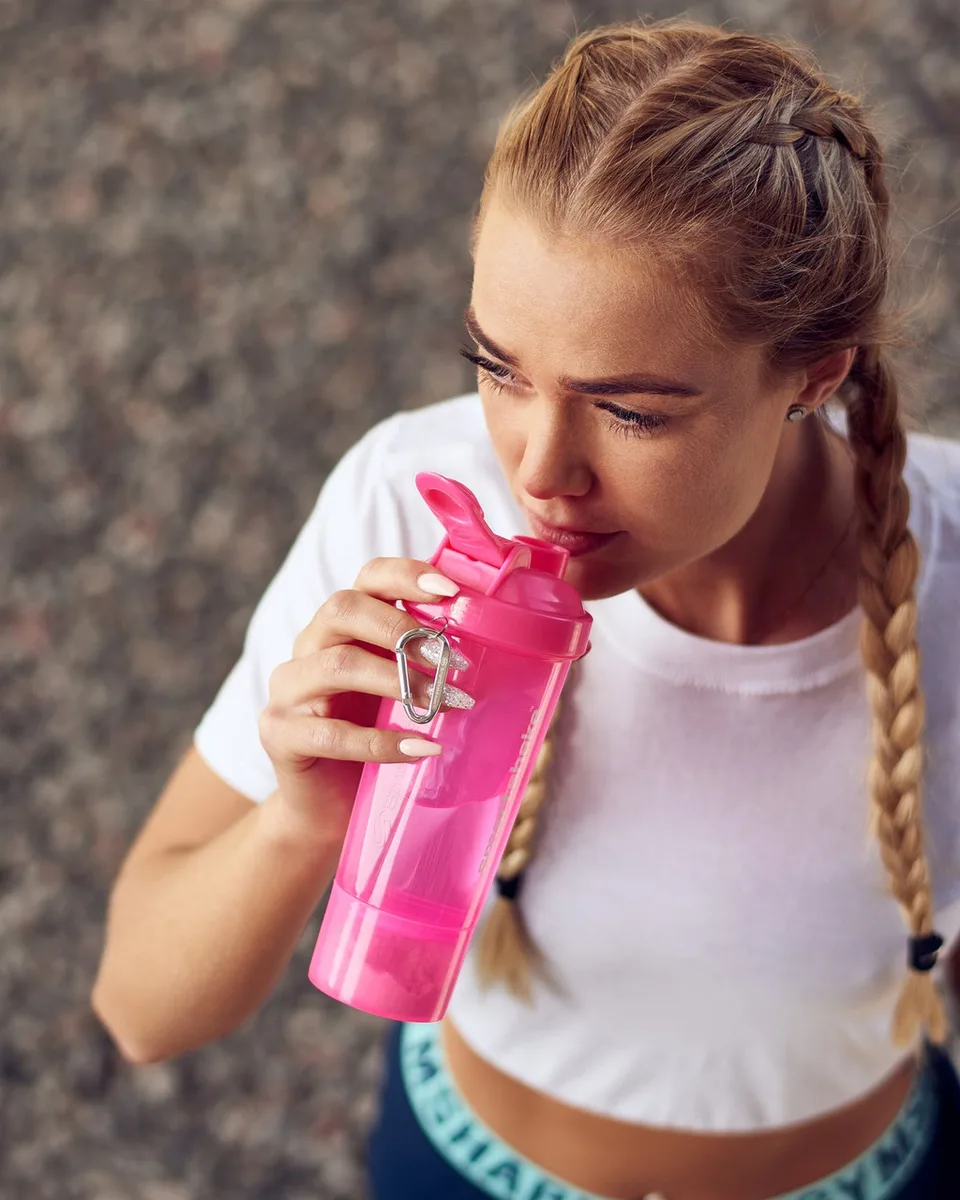 Шейкер спортивний SmartShake пластик 500 мл Рожевий