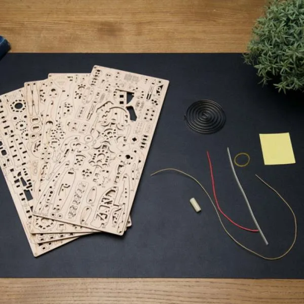 Дерев'яний механічний 3D конструктор Ugears 26,5х24,5х12,5 см бежевий