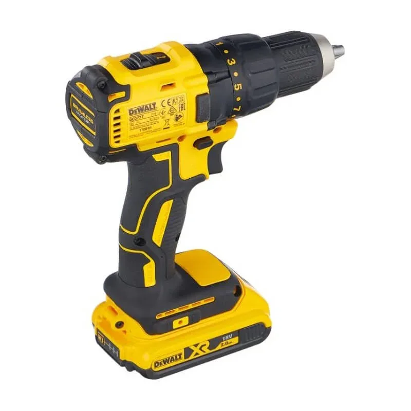 Акумуляторна дриль-шурупокрут DeWalt XR Li-Ion 18В, 2 батареї по 2А·год, крутний момент 65Нм, швидкість 500-1750 об/хв, патрон 13м