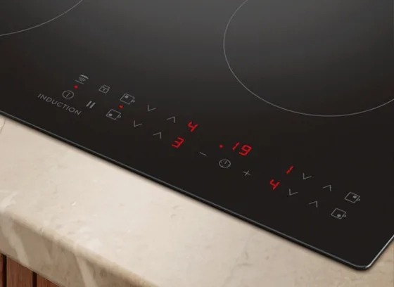 Електрична варильна поверхня Electrolux Склокераміка 59х52 см Чорна 4 конфорки