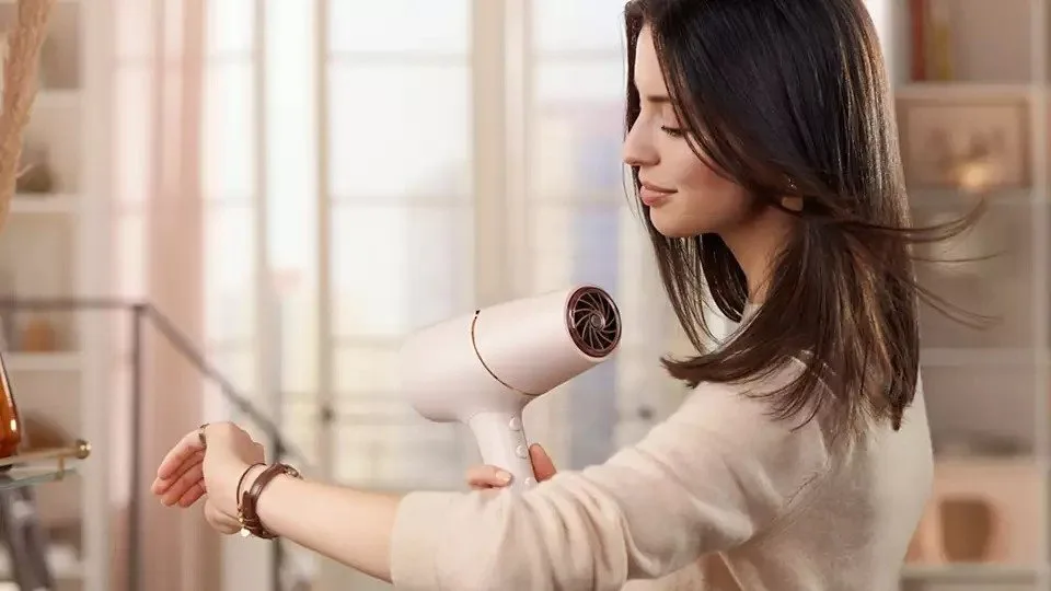 Фен Philips 5000 Series 2300 Вт 3 режими дифузор іонізація біло-рожевий
