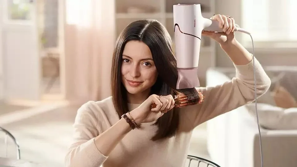Фен Philips 5000 Series 2300 Вт 3 режими дифузор іонізація біло-рожевий