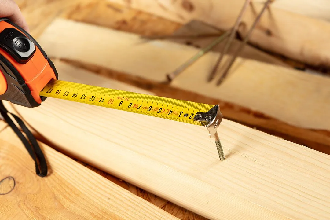 Рулетка Neo Tools, 5м x 19мм, з механізмом фіксації змотування.