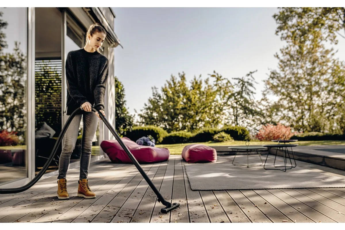 Пилосос Karcher пластиковий контейнер 20л 1000Вт 6.8кг для сухого та вологого прибирання