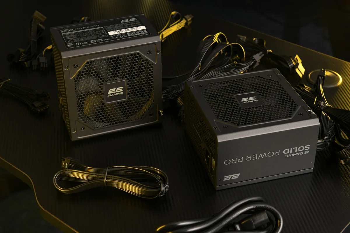 Блок живлення 2E GAMING Solid Power Pro ATX3.1 GEN5.0  (850W), >85%, 80+ Bronze, 120мм, 1xMB 24pin(20+4), 2xCPU 8pin(4+4), 3xMolex, 6xSATA, 4xPCIe 8pin(6+2), 1xPCIe GEN5 16pin, Semi Modular