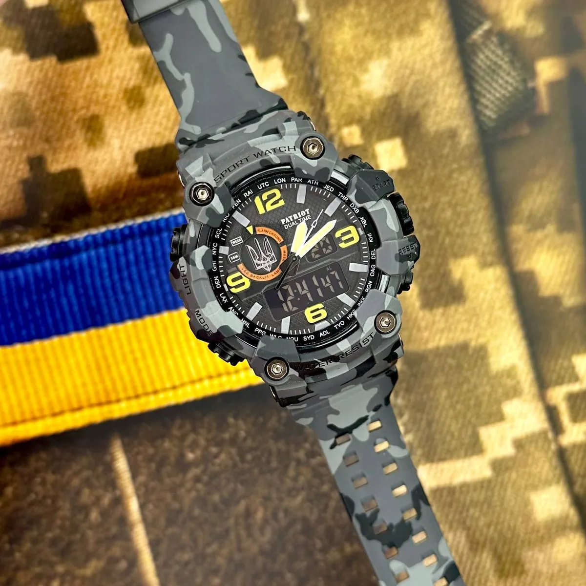 Годинники Patriot полімер 56х56 мм сірі камуфляж