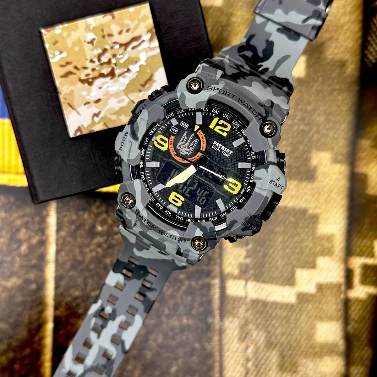 Годинники Patriot полімер 56х56 мм сірі камуфляж