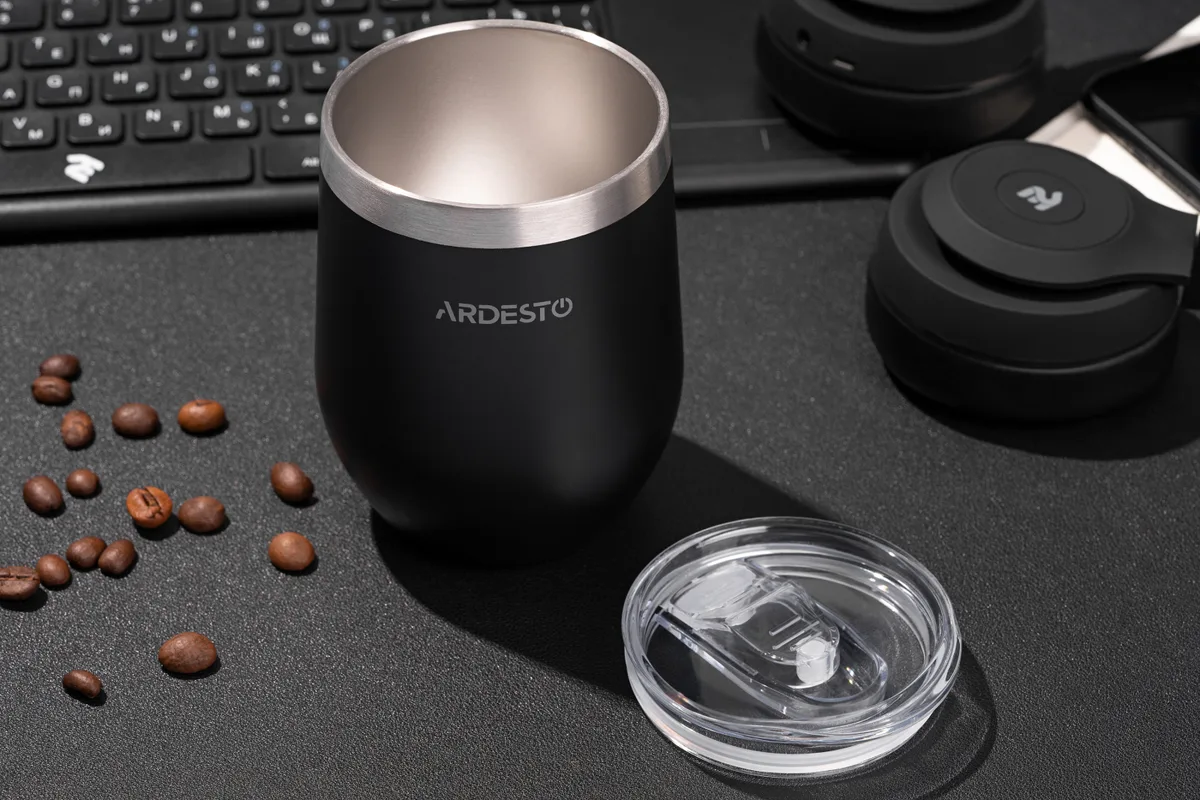 Термокружка ARDESTO Compact, 350 мл, з нержавіючої сталі, чорного кольору.