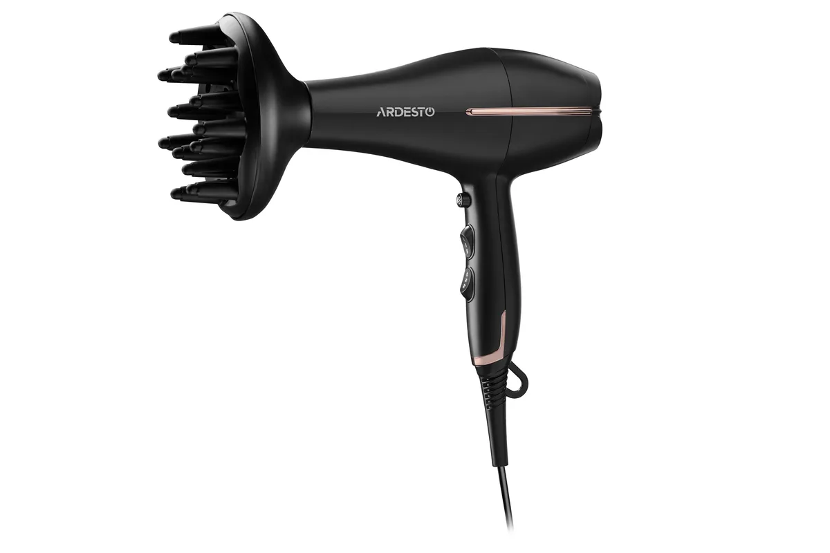 Фен Ardesto HD-Y220PRO, 1850-2200Вт, 2 швидкості, 3 температурні режими, дифузор, чорний з золотими акцентами.