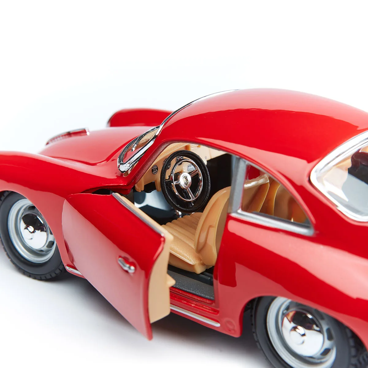 Автомодель Bburago метал 1:24 слонова кістка червоний
