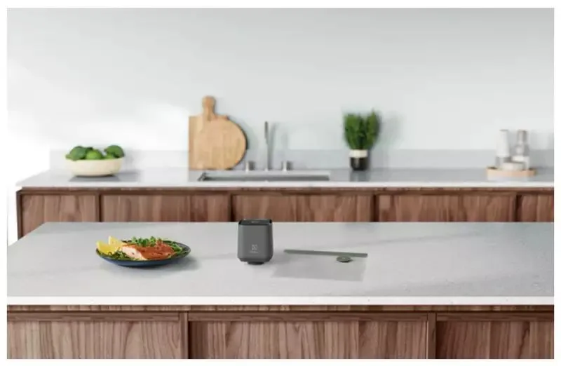 Вакуумний упаковщик Electrolux для багаторазових пакетів і контейнерів, потужність 4 Вт, механічне управління, в комплекті 10 паке