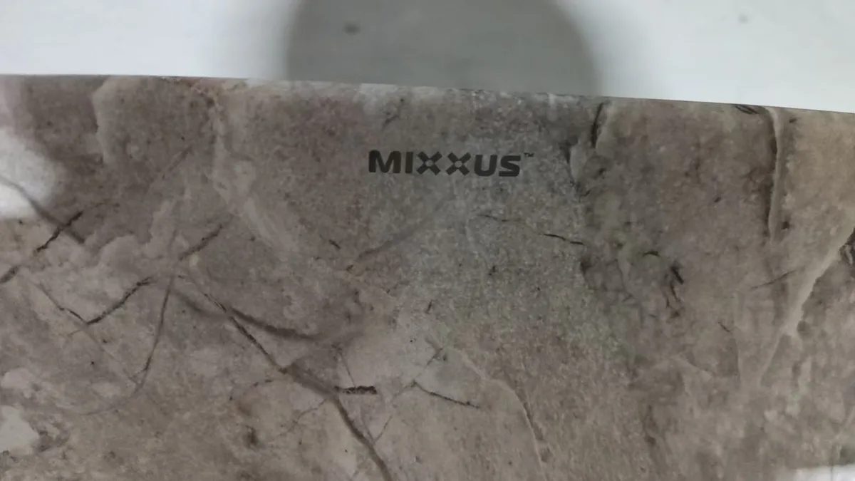 Раковина накладна MIXXUS PREMIUM санітарна порцеляна 455х325 мм мармурова