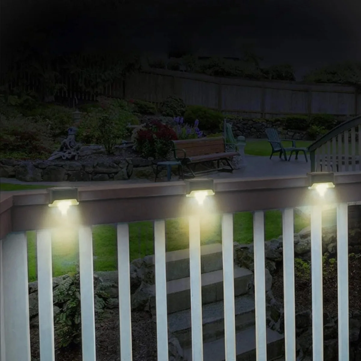 Сонячні LED світильники LumiLED 4 шт пластик чорний 7,8х4,5х4,2 см