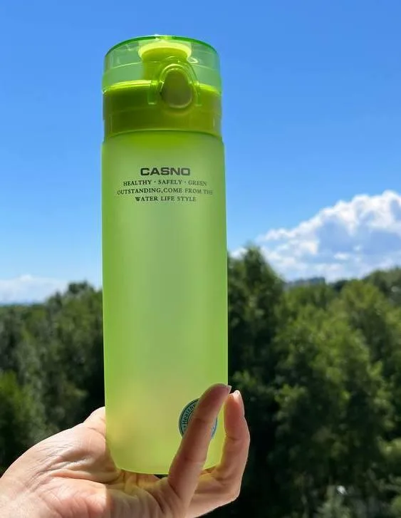 Пляшка для води Casno пластик 650 мл зелена