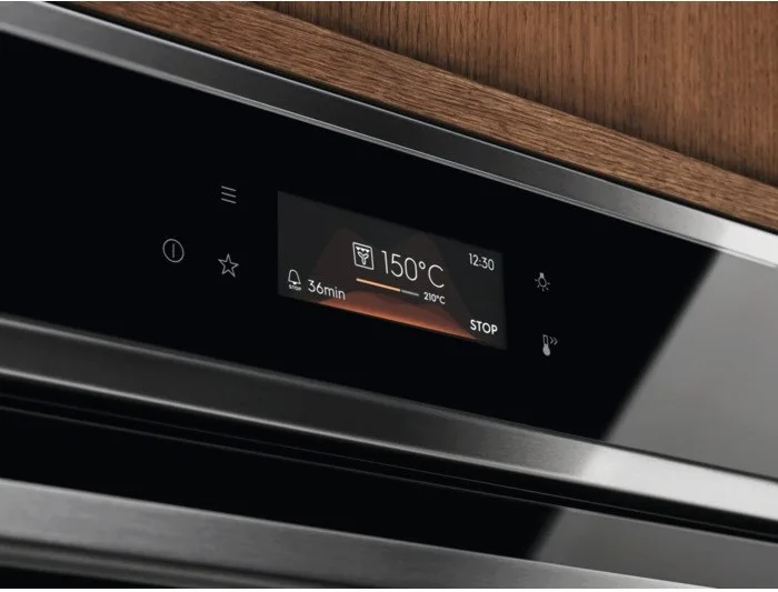 Електрична духова шафа Electrolux, 72 л, клас енергоефективності A+, з дисплеєм, конвекційним нагрівом, піролізом та телескопічним