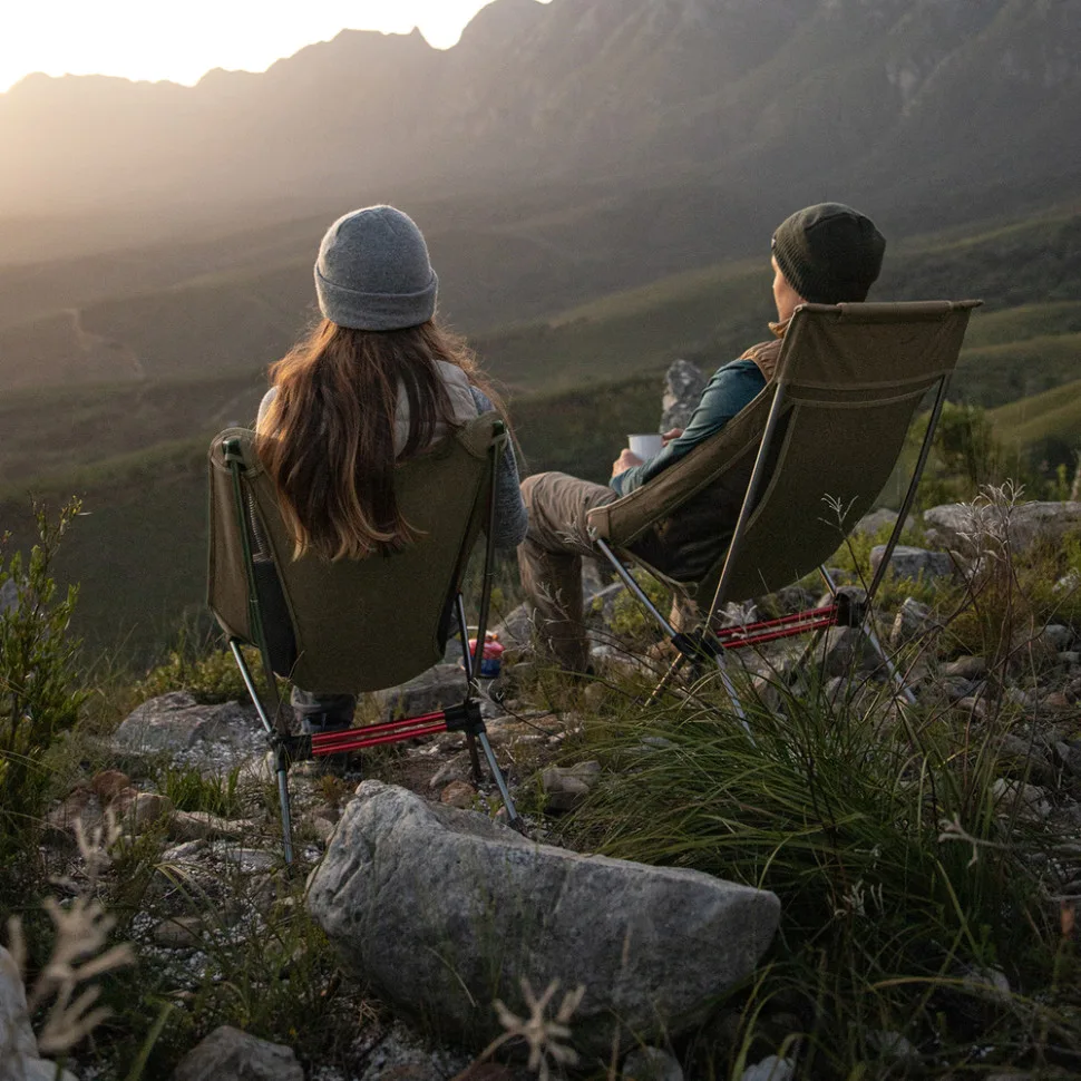 Складной стул Naturehike алюминий 44х46х103 см оливковый