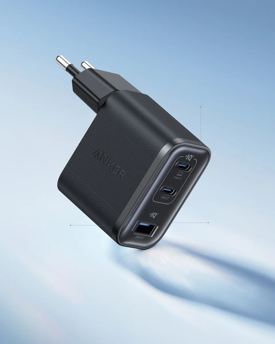 Мережевий зарядний пристрій Anker 70W 3xUSB-C USB-A Чорний