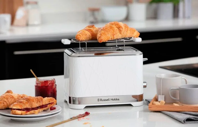Тостер Russell Hobbs металевий 22,8х30,2х16,6 см білий 1050 Вт 2 тости 5 режимів