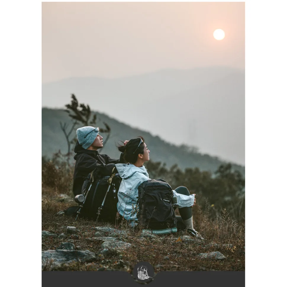 Рюкзак туристичний Naturehike поліестер 30+5 л коричневий