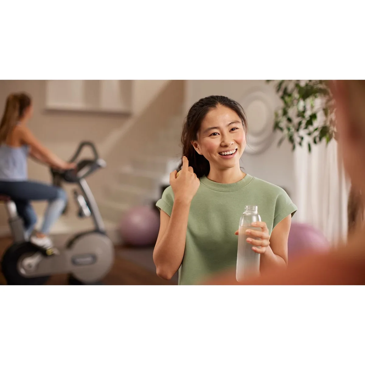 Електрична зубна щітка Philips Sonicare 6100 Series, 62 тис. коливань/хв, 1 насадка, футляр, синій.