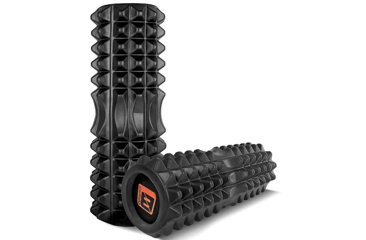 Масажний ролик EasyFit EVA 33х13 см чорний