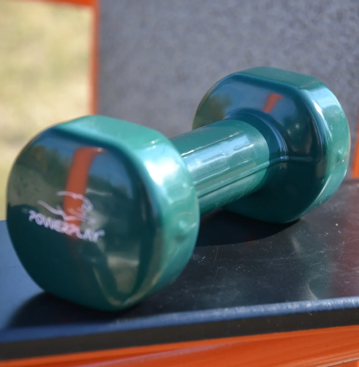 Гантель вінілова Active Point 1,5 кг зелена