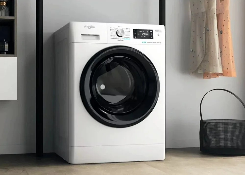 Стирально-сушильный аппарат Whirlpool фронтальной загрузки, 9(7)кг, 1600 об/мин, класс энергоэффективности A+, 60 см, с дисплеем, функцией пара, инверторным двигателем, белый