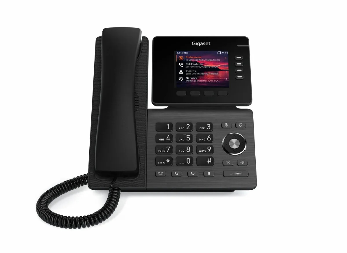 Телефон IP Gigaset Pro Professional P810B, 2xGE LAN, 4 SIP линии, 1xUSB-A, BT 5.2, PoE, 3.36" цветной TFT дисплей, черный.