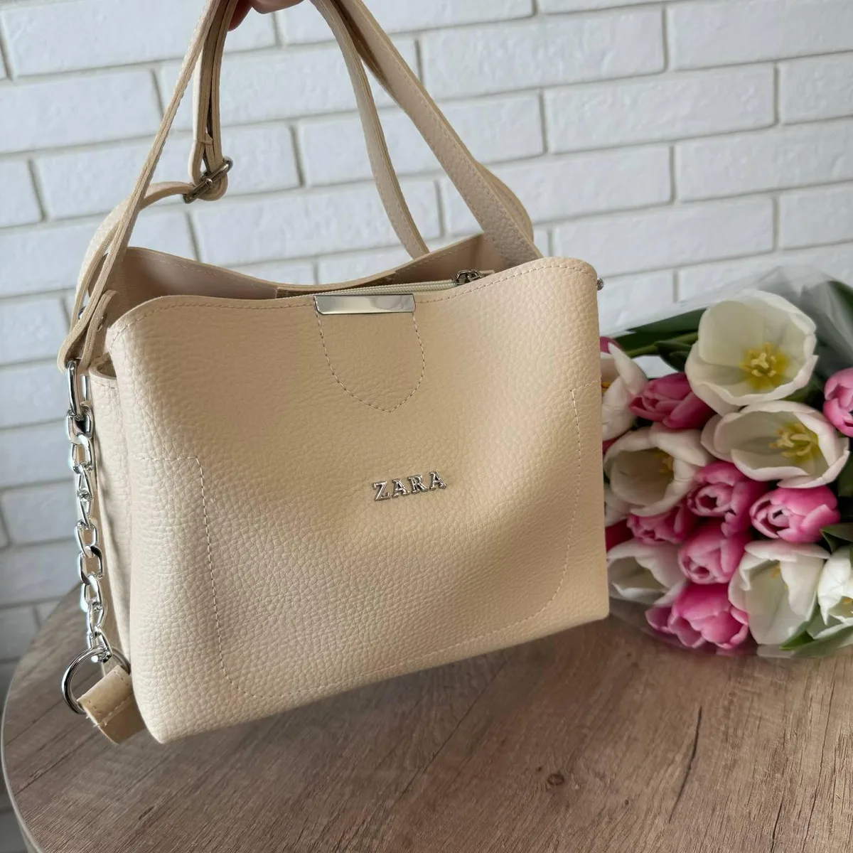 Женская мини-сумка Zara кроссбоди серого цвета экокожа 20х21,5х12 см