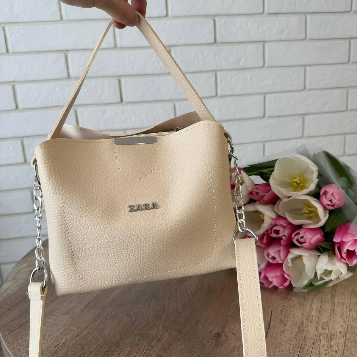 Женская мини-сумка Zara кроссбоди серого цвета экокожа 20х21,5х12 см