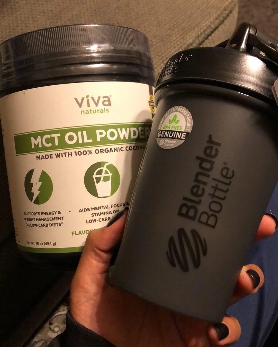 Шейкер спортивний BlenderBottle Tritan 590 мл Чорний