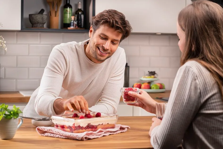 Універсальна форма з кришкою TEFAL MasterSeal glass, об'ємом 2.0 л, зі скла.