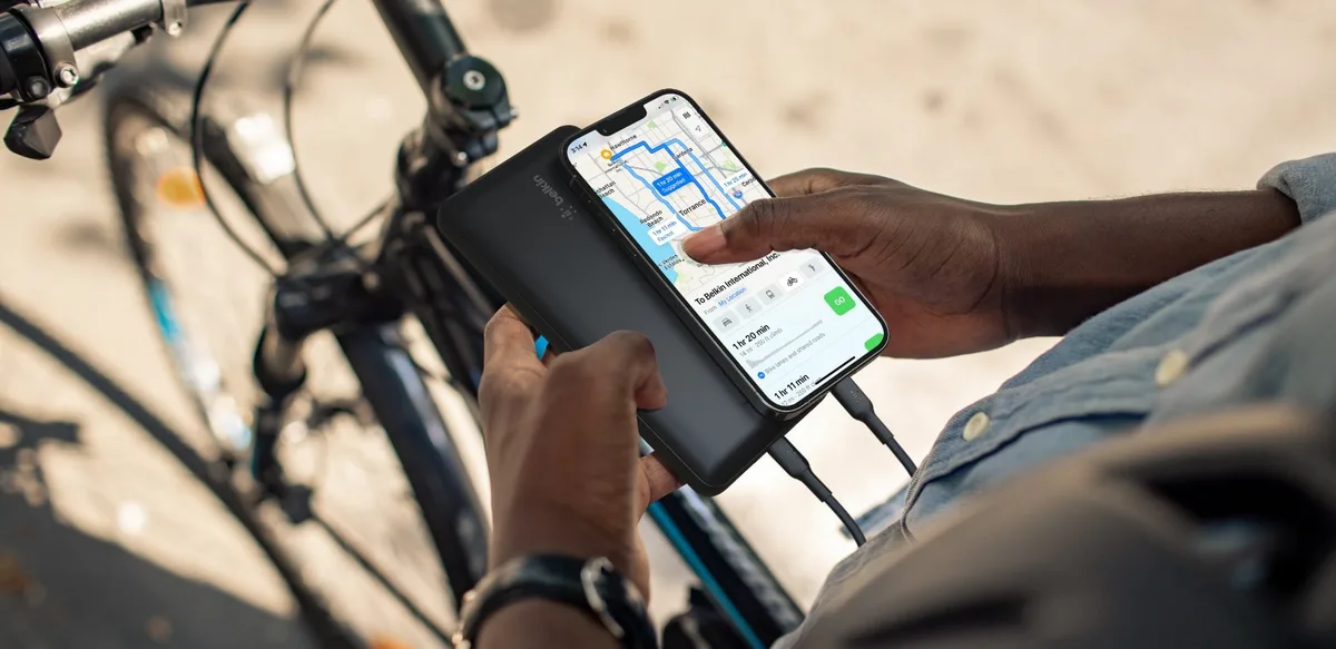Акумулятор портативний літій-іонний Power Bank Belkin 20000мА·год, 15Вт, 2хUSB-A/USB-C, чорний