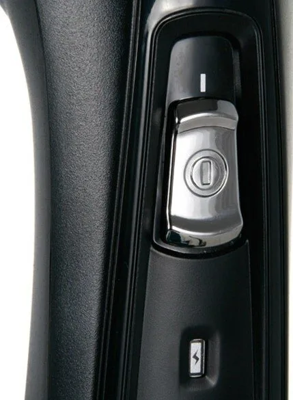 Машинка для стрижки Remington сталь 42 мм чорна