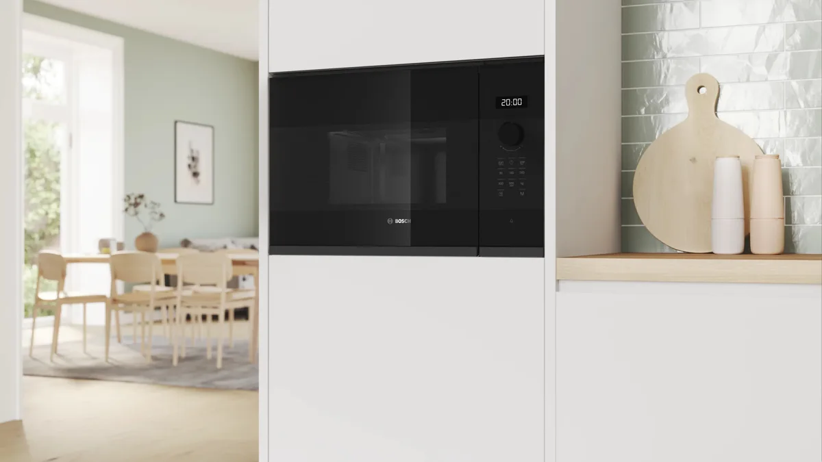 Микроволновая печь Bosch встроенная 20л 800Вт черная нержавеющая сталь