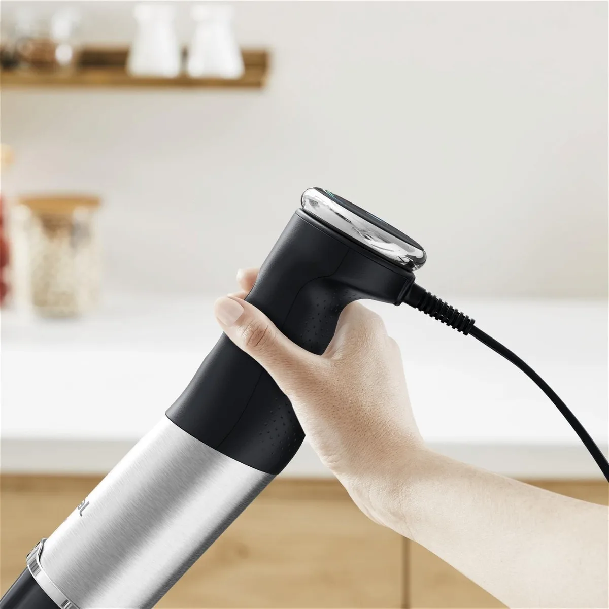 Занурювальний блендер Tefal Quickchef+ 1000Вт, 2 в 1, чаша 800 мл, подрібнювач 500 мл, турбо-режим, сріблясто-чорний.