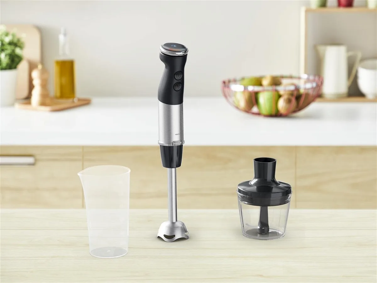 Занурювальний блендер Tefal Quickchef+ 1000Вт, 2 в 1, чаша 800 мл, подрібнювач 500 мл, турбо-режим, сріблясто-чорний.