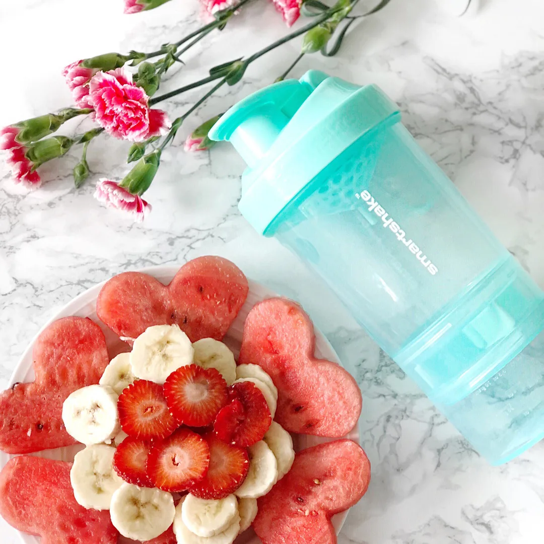 Шейкер спортивний SmartShake 600 мл зелений пластик 3 відсіки