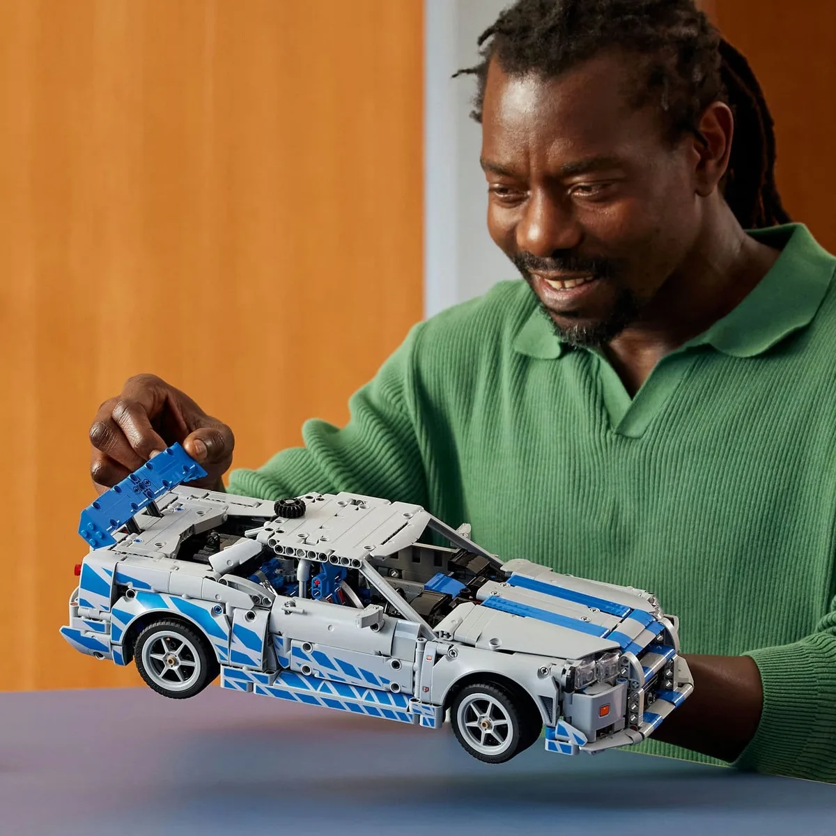 Конструктор LEGO Technic Двойной форсаж Автомобиль Nissan Skyline GT-R (R34)