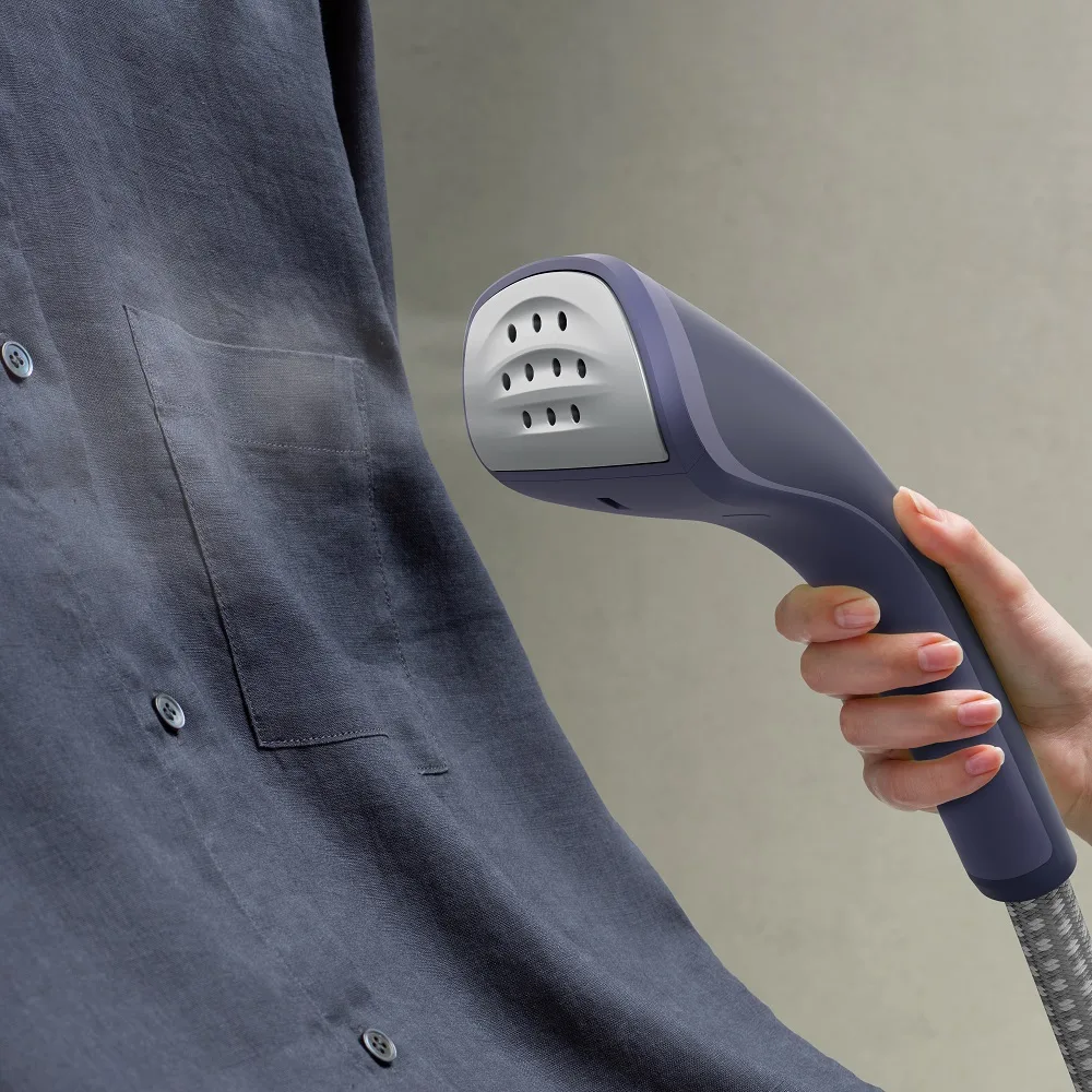 Відпарювач Electrolux 1800 Вт керамічна підошва 2500 мл чорний