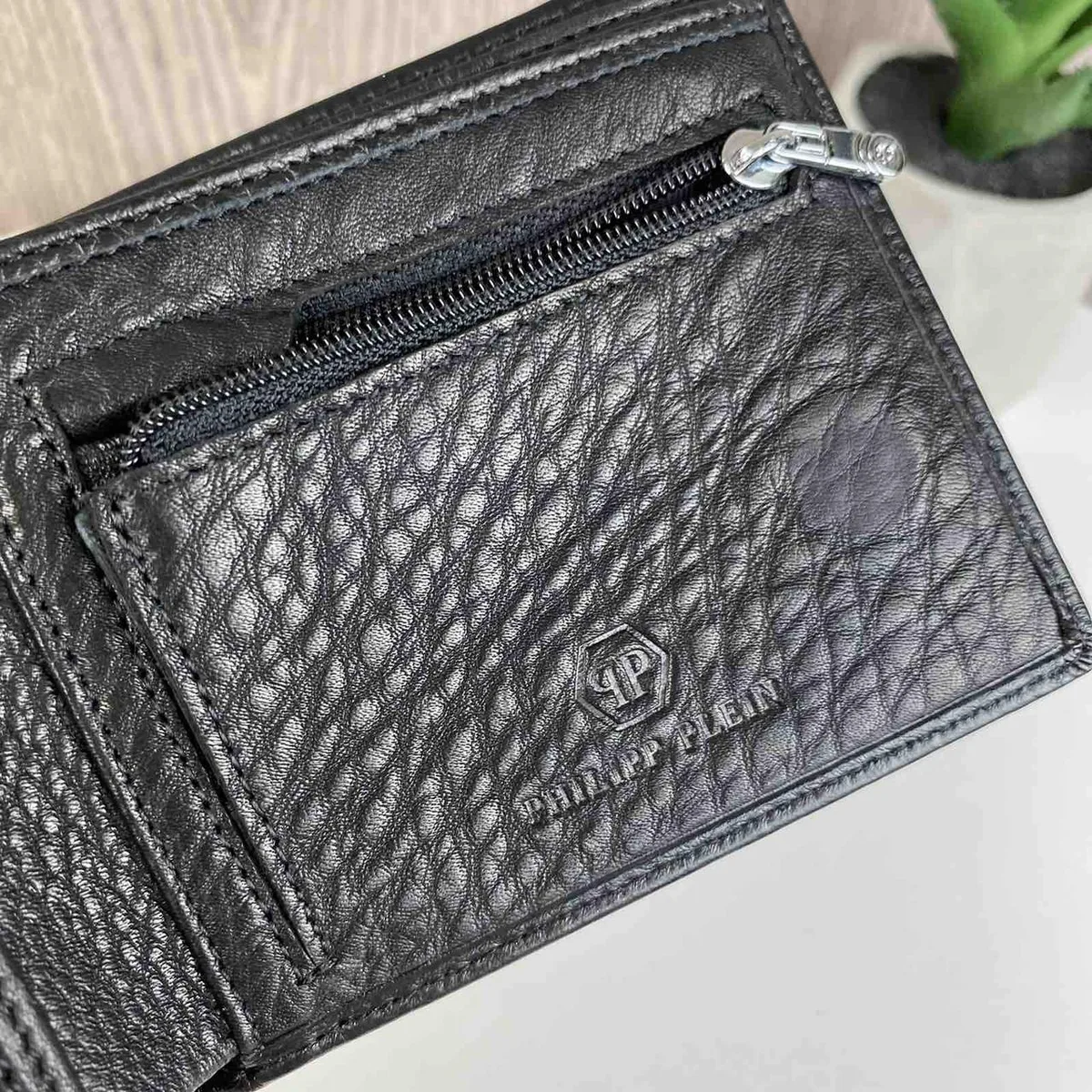 Чоловічий шкіряний гаманець Philipp Plein 120x100x15 мм натуральна шкіра чорний